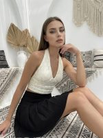 Top blonda al cuello - Imagen 5