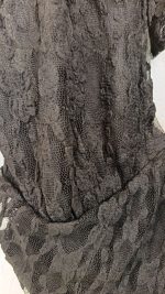 Top blonda al cuello - Imagen 7